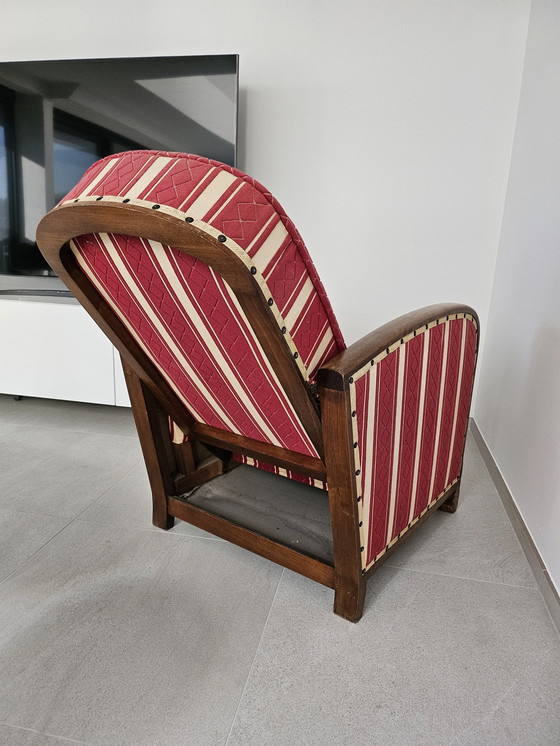 Image 1 of Retro Relax Chair Casino Style