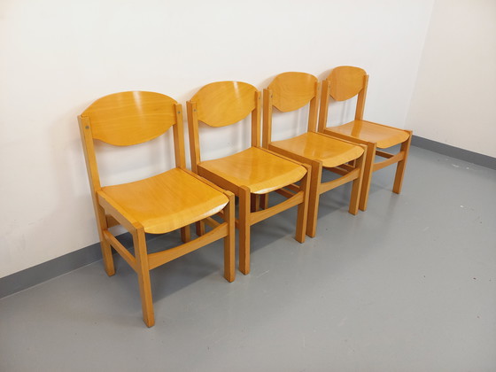 Image 1 of Suite van 4 vintage minimalistische beukenhouten stoelen uit de jaren 80