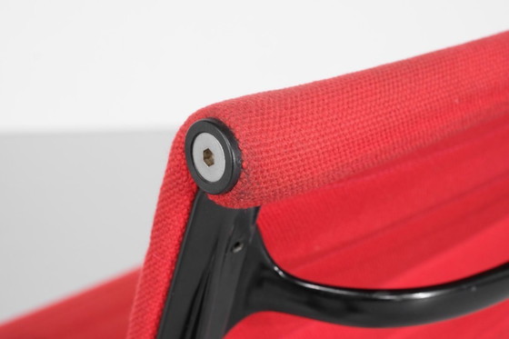 Image 1 of Sessel „EA 117“ von Charles Ray Eames für ICF USA 1969.