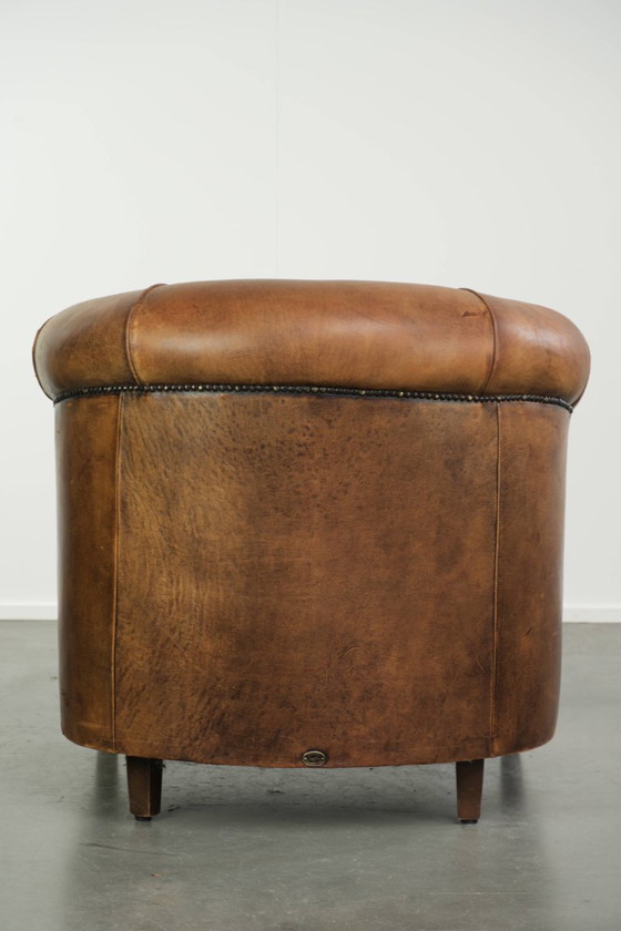 Bella Poltrona Club Vintage in Pelle di Pecora Colore Cognac con un Aspetto Robusto – Poltrone, Leather (photo 4 of 14)