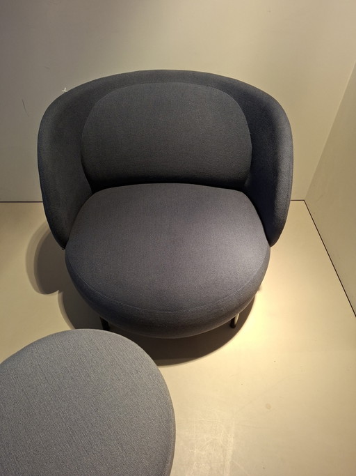 Tonon Metiz fauteuil met poef