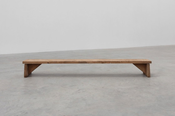 Image 1 of Panca bassa rustica francese in legno massello in stile wabi wabi, ca. 1880