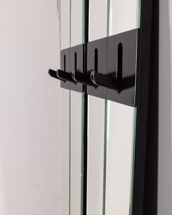 Image 1 of Coppia di appendiabiti da parete con specchi vintage del design italiano degli anni '70