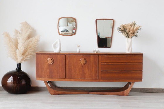Image 1 of Vintage Beautility Teak dressoir - jaren 60