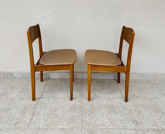 Image 1 of Paire de chaises vintage en bois et skaï, 1960