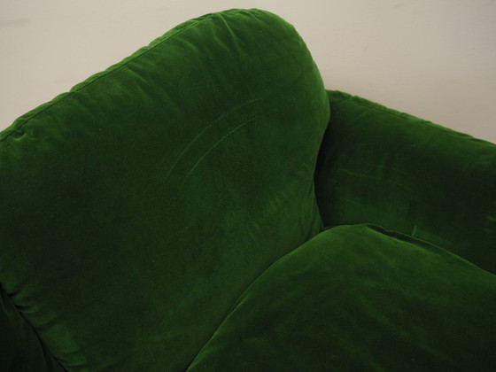 Image 1 of Sofá de terciopelo verde, diseño italiano, años 70, fabricante: Busnelli, diseñador: Arrigo Arrigoni