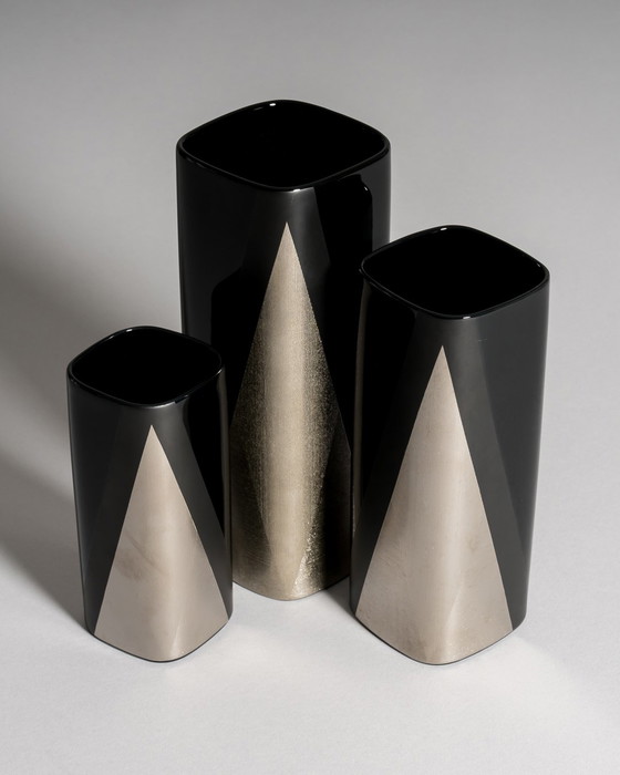Image 1 of Helmut Drexler for Rosenthal, “Platinnebel” Vase Trio, Porcelaine Noire with Platinum, 1980s