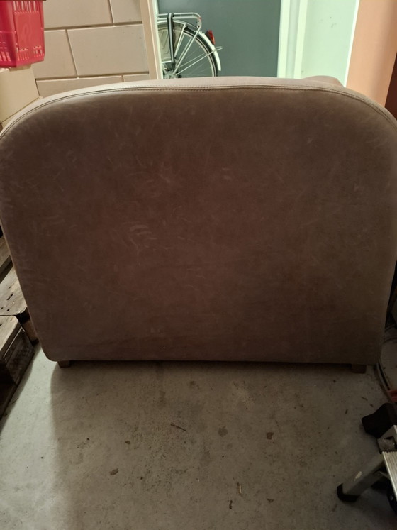Comfortable armchair. (club) – Gelderland, Leather, Wood (photo 5 of 5)