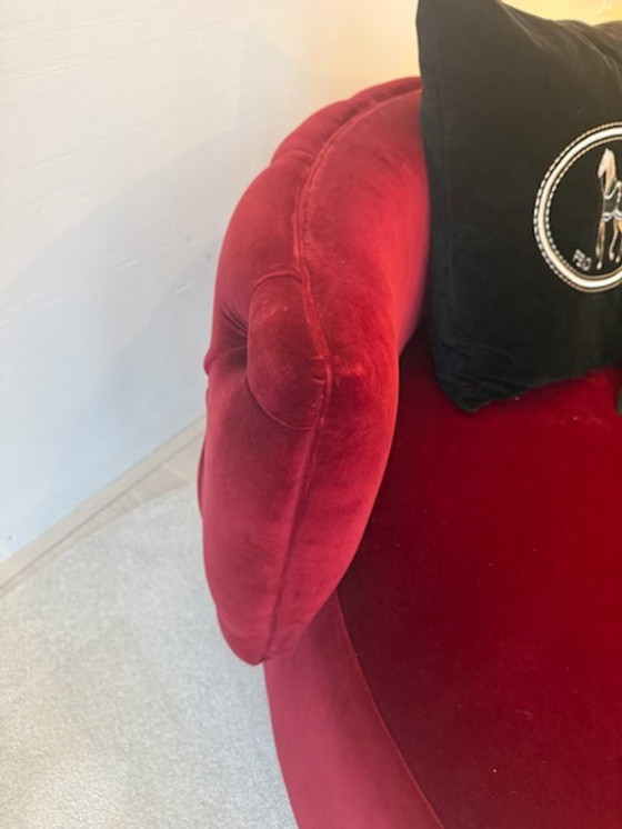 Image 1 of Poltrona Fendi Casa con cuscini e plaid