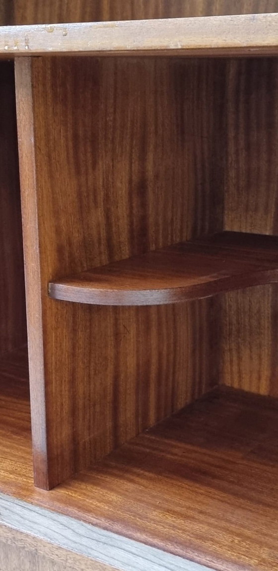 Image 1 of Credenza alta di metà secolo