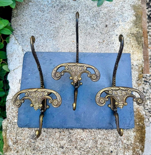 3 patères en laiton baroque Italie vintage