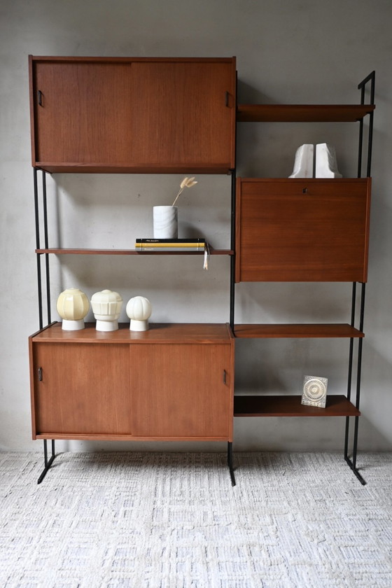 Wandsysteem Modulair Van Omnia Hilker Jaren 60 Vintage – Wandkast, Wood, Metal (photo 4 of 15)