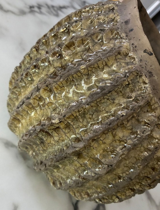 Image 1 of Raku-Seeigel-Pflanztopf