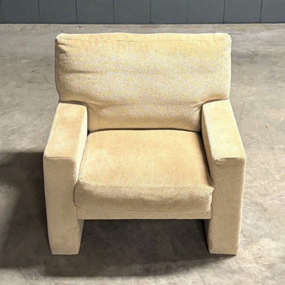 Zithoek met driezitsbank en fauteuil – Erpo International – Textile (photo 13 of 24)