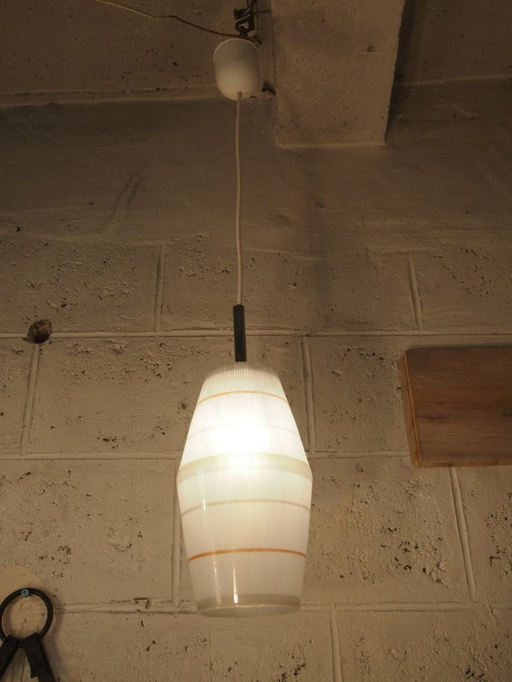 Image 1 of Lampadario a sospensione LUNEL Texture vintage della metà del secolo 1960