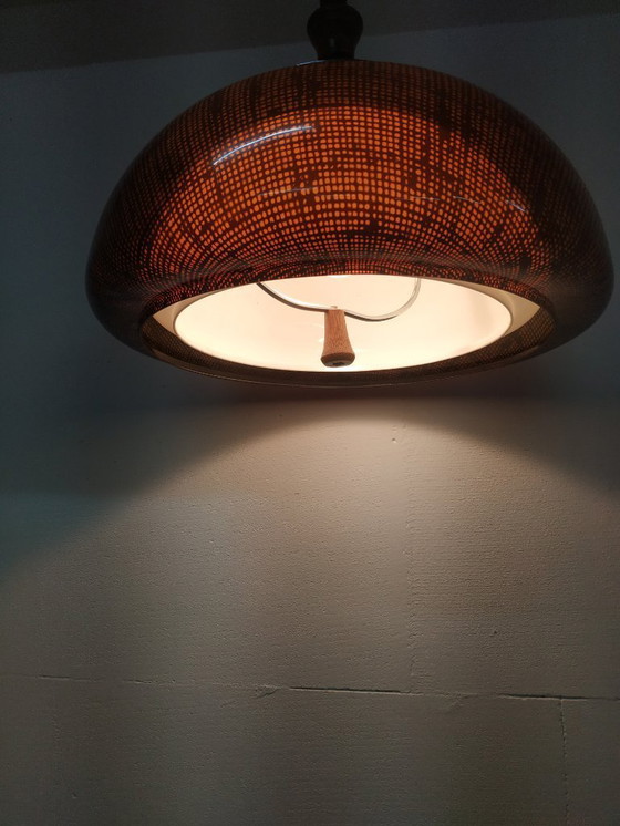 Image 1 of Space age 'honeycomb' 60s-70s design pendant lamp gold brown (height adjustable).