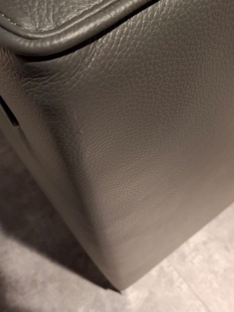 Image 1 of Pode Edit Truffle 3-Sitzer-Sofa