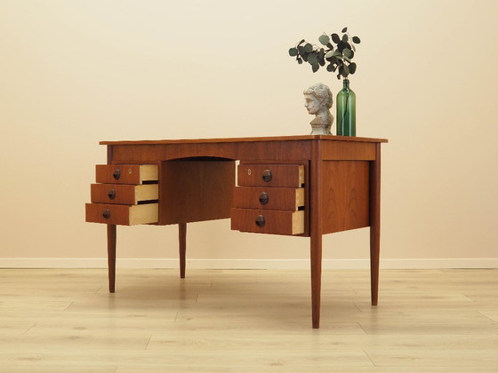 Image 1 of Teakhouten bureau, Deens design, jaren 70, gemaakt in Denemarken.