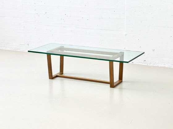 Image 1 of Elegant coffee table in a simple design, 1970s
