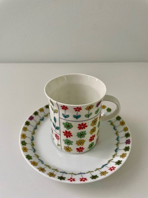 Image 1 of 4 tazze e piattini Rosenthal d'epoca | Design Hans-Theo Baumann & Emilio Pucci