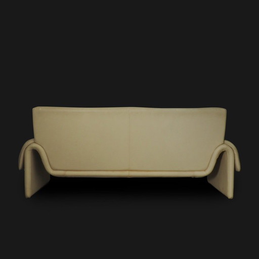 De Sede DS-2011 creme leather sofa