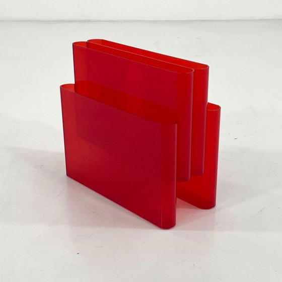 Image 1 of Portariviste in lucite rosso di Giotto Stoppino per Kartell, anni '70