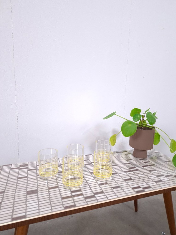 Image 1 of Set di bicchieri con strisce gialle Jena Glas