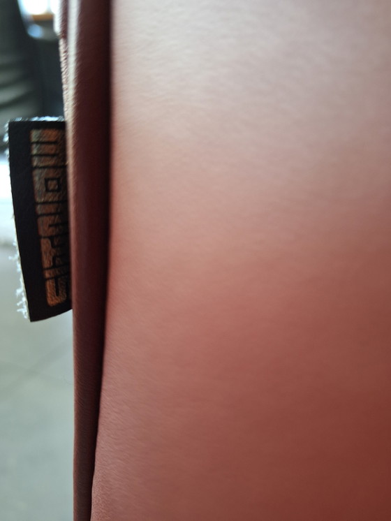 Image 1 of Sillón Charly en rojo vino