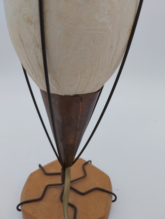 Image 1 of 1 x mid-century table lamp in copper, wood and plastic, labelled Reinier
