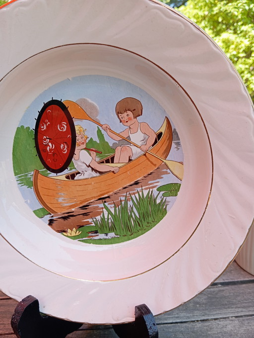 Retro 1930 round deep dish scene enfants de St Amand - France
