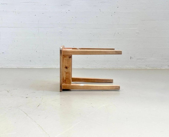 Tabouret vintage suisse en bois, style milieu du XXe siècle, années 1960 – Wood (photo 5 of 13)