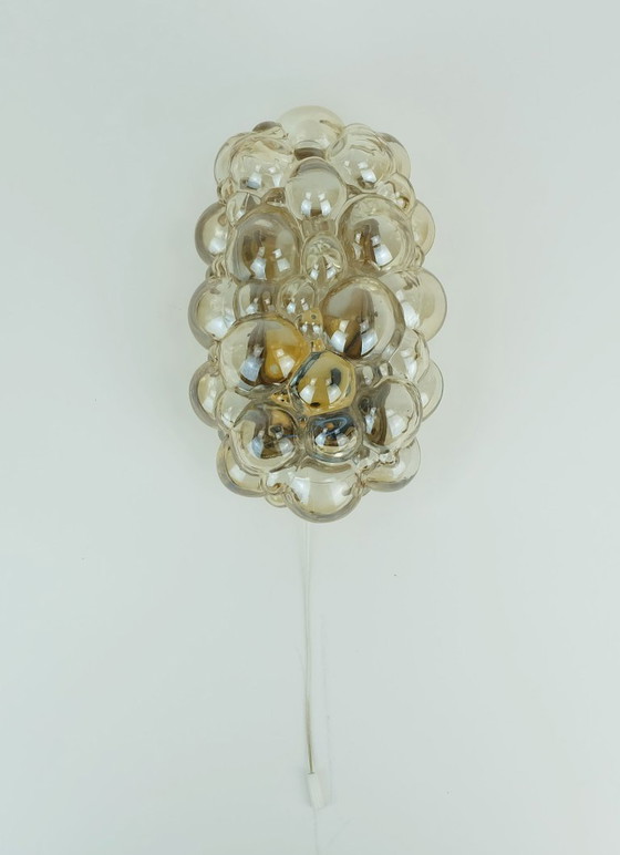 Image 1 of Helena Tynell Wandleuchte aus Limburg-Bernsteinglas, 1960er Jahre, Mitte des Jahrhunderts