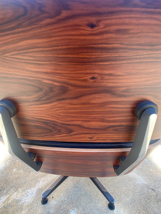 Image 1 of Sillón y otomana Charles Eames, negro semigrano, Herman Miller, 2010