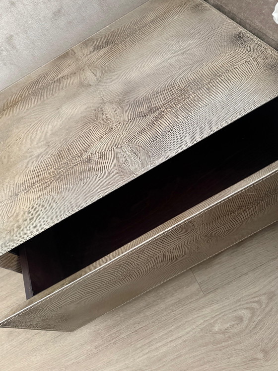 Image 1 of Exklusives Fendi-Bett