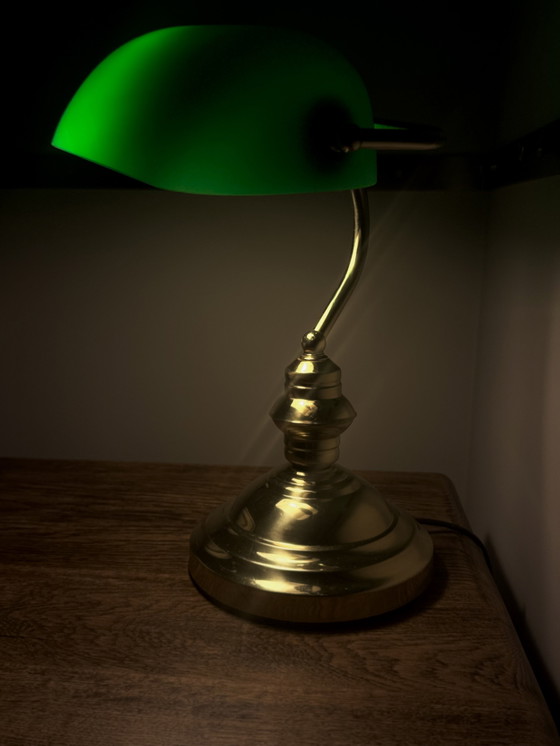 Image 1 of lampada del banchiere