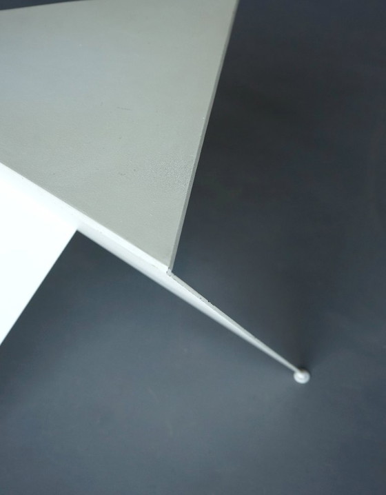 Image 1 of Table d'appoint RW1 de Ronald Willemsen pour Metaform, Pays-Bas. 1982