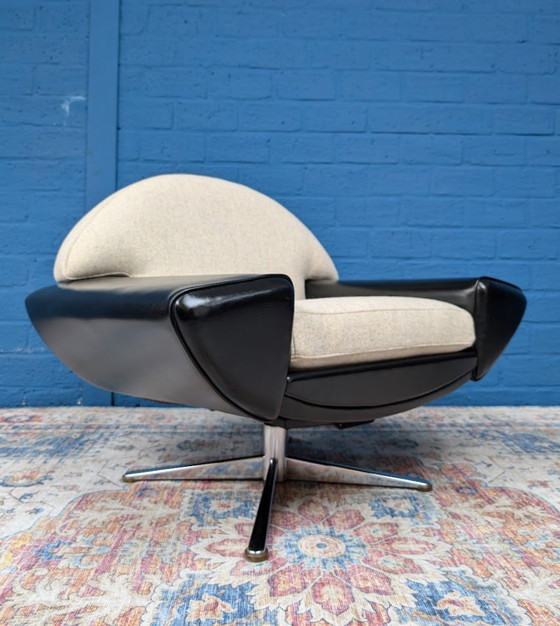 Image 1 of Vintage Deens Design Draaifauteuil, Johannes Andersen, Trensum Mobelfabrik, Midcentury Design