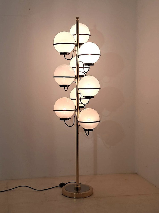 Image 1 of Gino Sarfatti-style floor lamp with 9 lights.