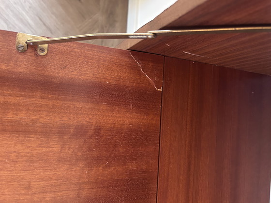 Image 1 of Secreter/armario de pared de mediados de siglo