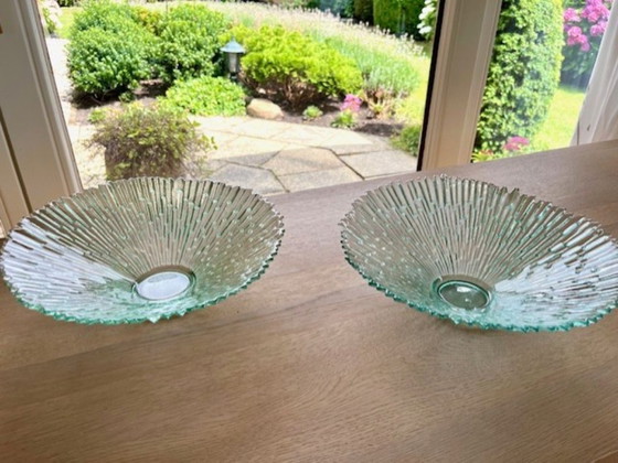 Image 1 of Dos cuencos decorativos diseñados por Tauno Wirkkala, Finlandia