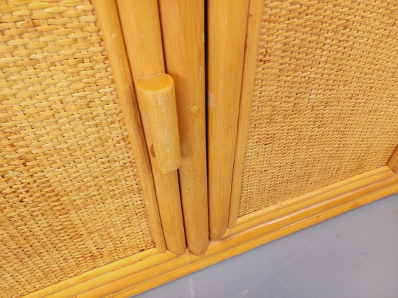 Image 1 of Vintage dressoir/opbergmeubel van rotan en gevlochten rotan uit de jaren 70.