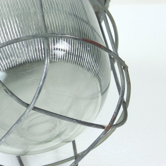 Image 1 of Industriële fabrieksplafondlamp, Tsjecho-Slowakije 1950