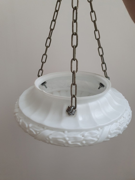 Antique Art Deco Milk Glass Pendant Lamp – 32 cm – 1920s – Metal (photo 3 of 9)