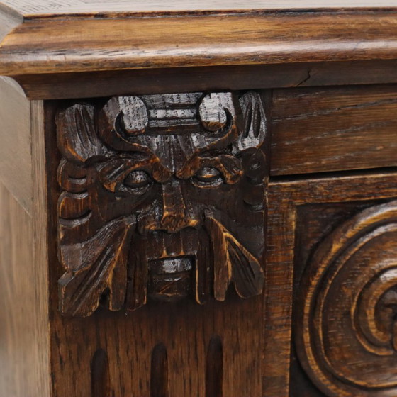 Vintage Oak Sculpted Chest of drawers Mythical Figures – Wood (photo 7 of 25)