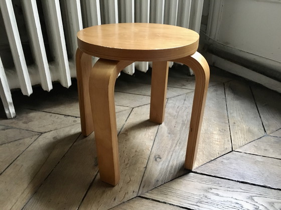 Image 1 of NE60 Sgabello per bambini in betulla Alvar Aalto