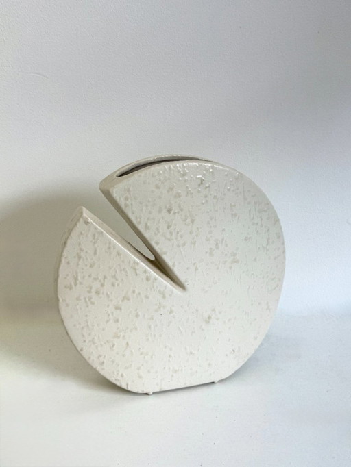 Off-white ceramic vase by Nereo Boaretto