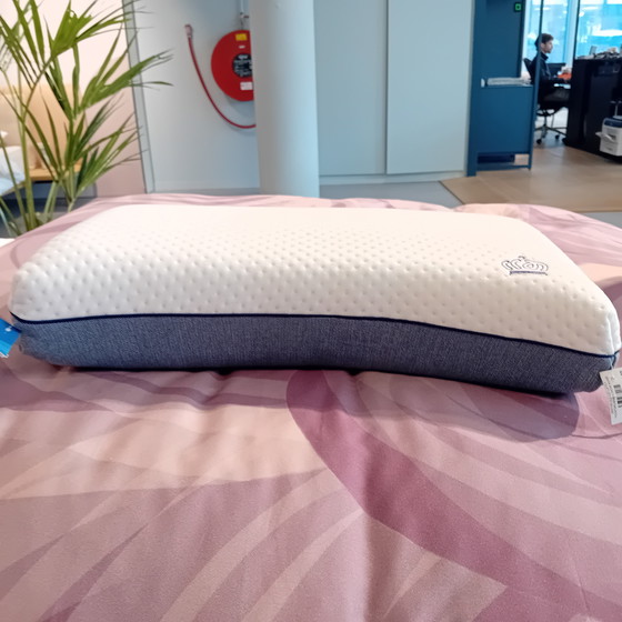 Image 1 of Auping Cloud Latexkissen 14 cm