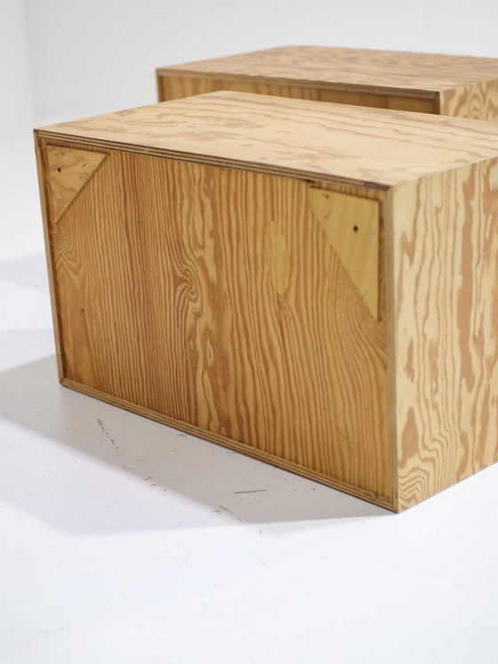 Image 1 of 2 meubles muraux pour disques vinyles, en pin, style vintage danois