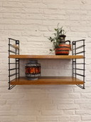 Étagère murale/bibliothèque au design vintage Nisse Strinning