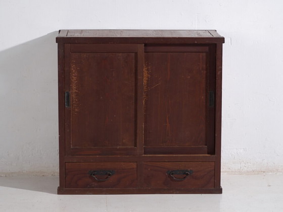 Antique Japanese cabinet with sliding doors - Taisho/Showa Period (c. ) – Chest of drawers, Wood, Metal (photo 40 of 40)